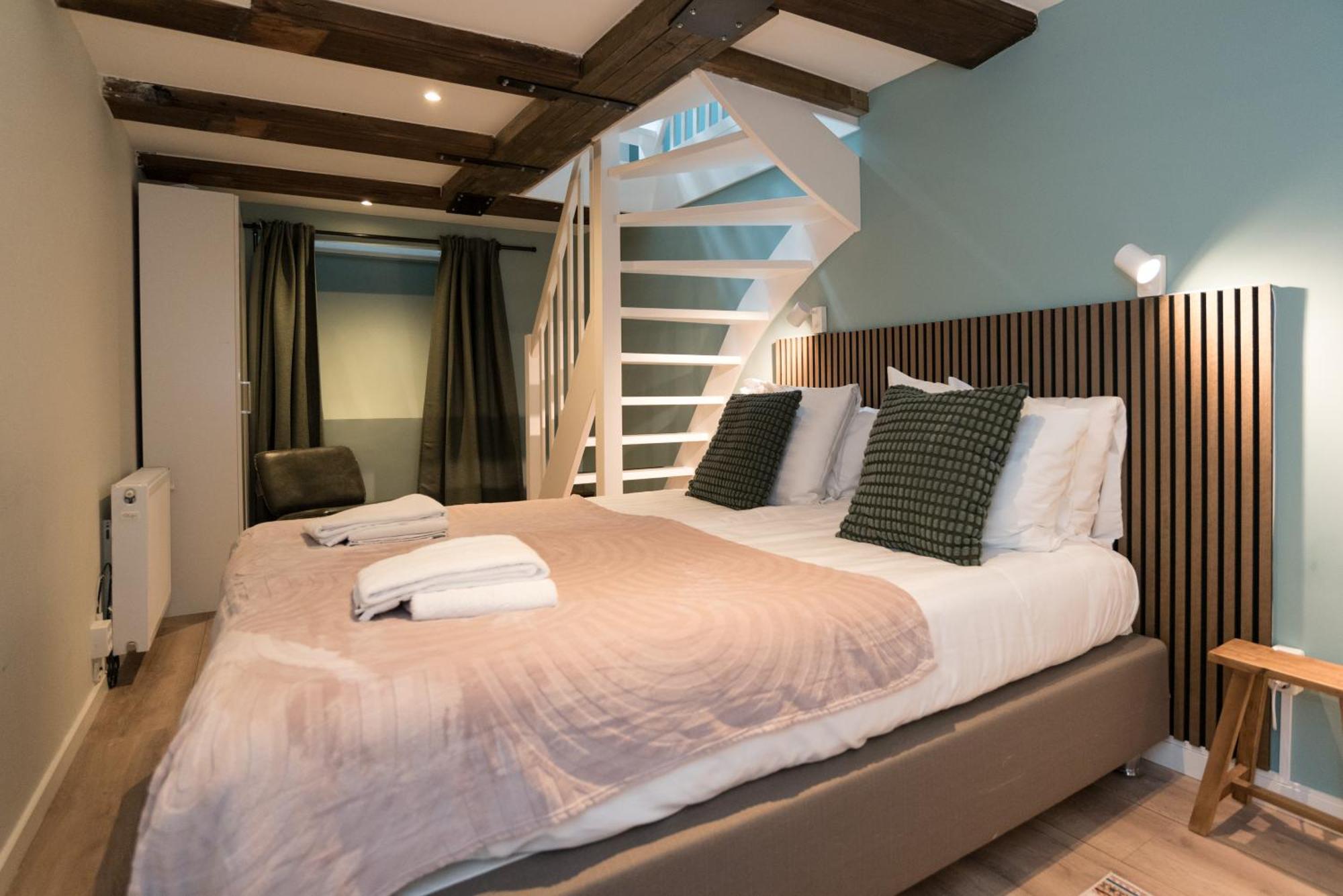1001 Nights Boutique Lofts Hotel Haarlem Eksteriør billede