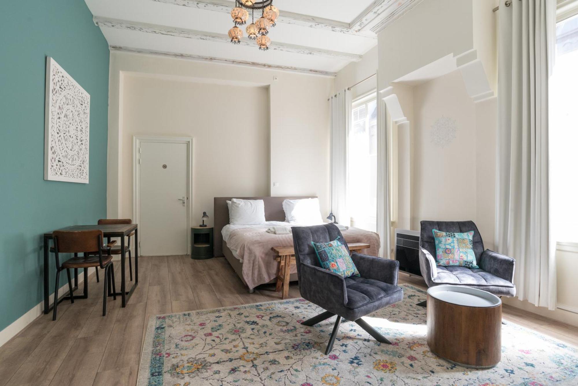 1001 Nights Boutique Lofts Hotel Haarlem Eksteriør billede