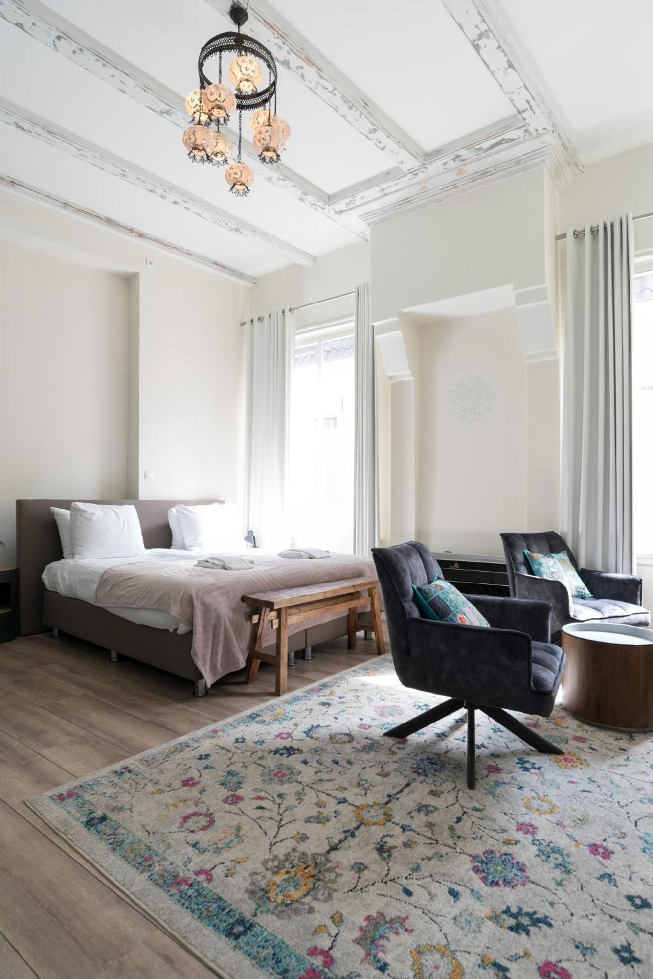 1001 Nights Boutique Lofts Hotel Haarlem Eksteriør billede